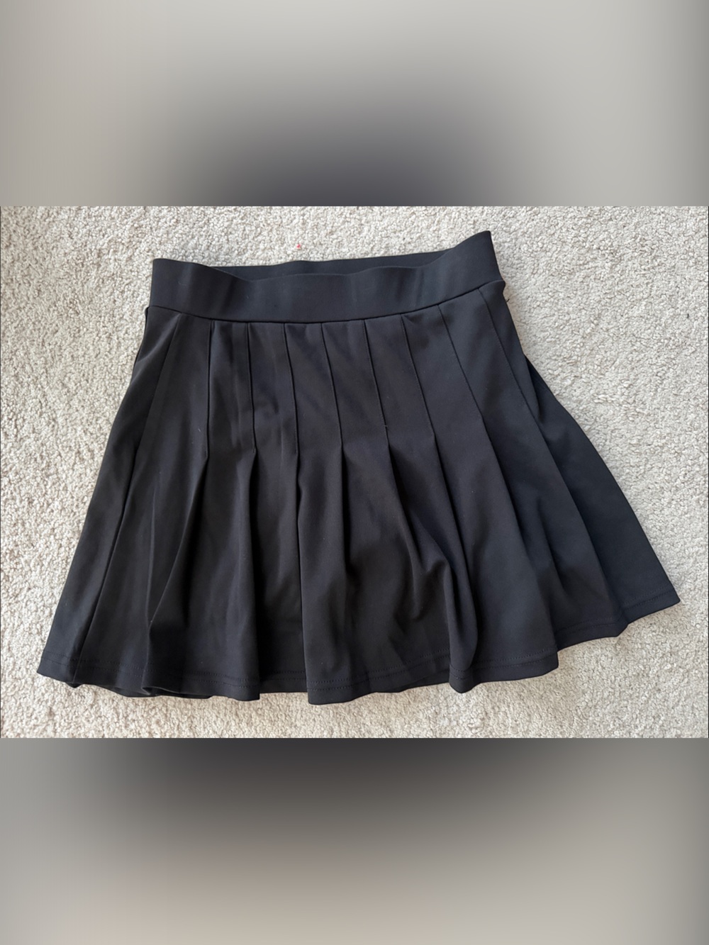 Women's Black Pleated Skater Skirt - Classic Circle Silhouette